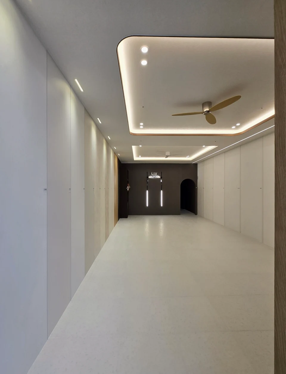 양산 물금 · LIV DESIGN 사무실 공간의 연결 — 업무 공간으로 이어지는 동선